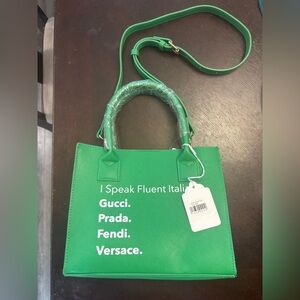 LA | TC green purse *NWT*